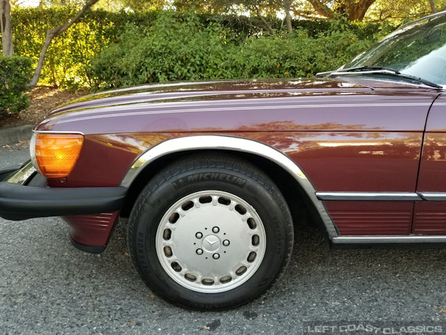 1987-mercedes-benz-560sl-078.jpg