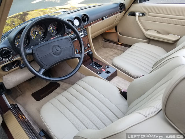 1987-mercedes-benz-560sl-098.jpg