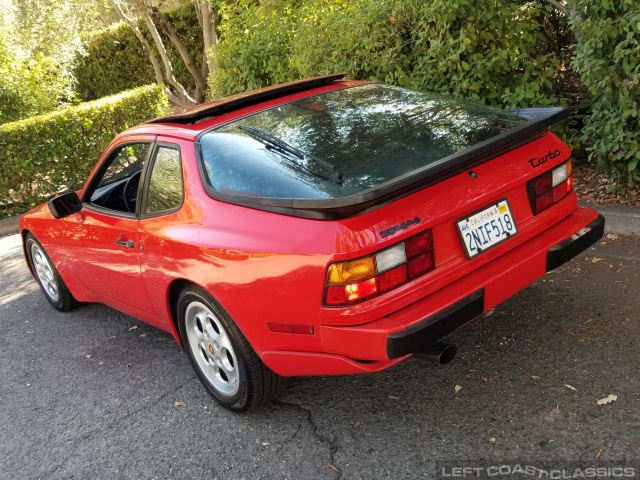 1987-porsche-944-turbo-025.jpg