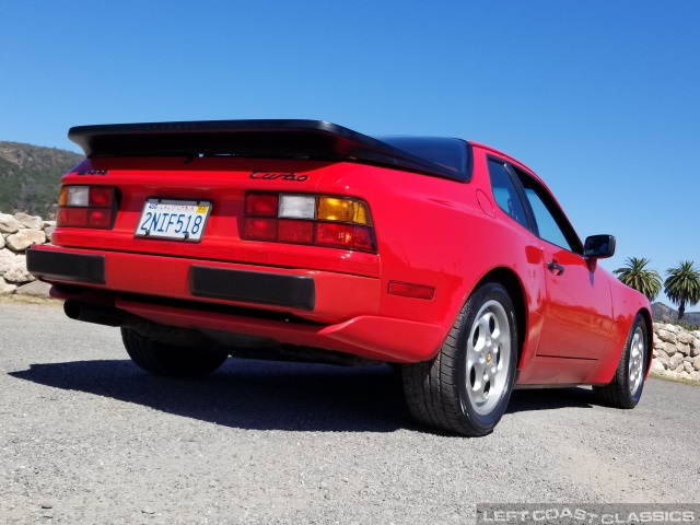 1987-porsche-944-turbo-030.jpg