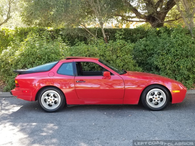 1987-porsche-944-turbo-038.jpg