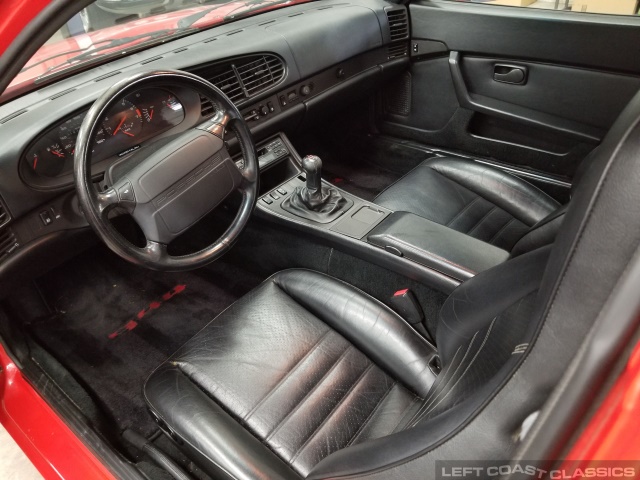 1987-porsche-944-turbo-097.jpg