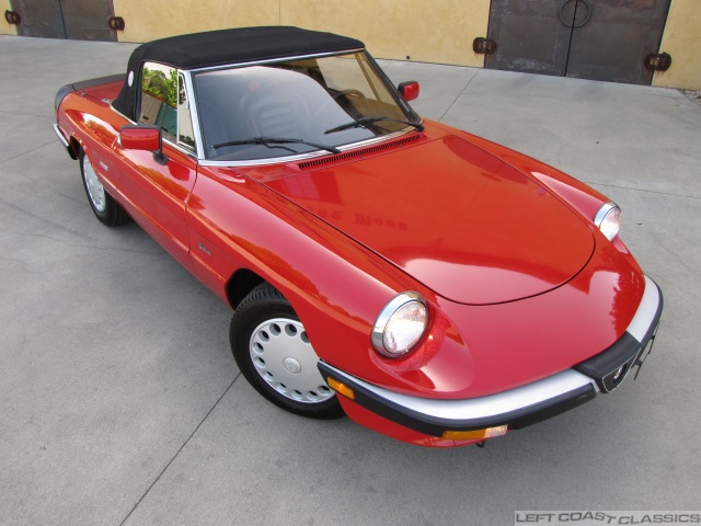 1988-alfa-romeo-spider-045.jpg