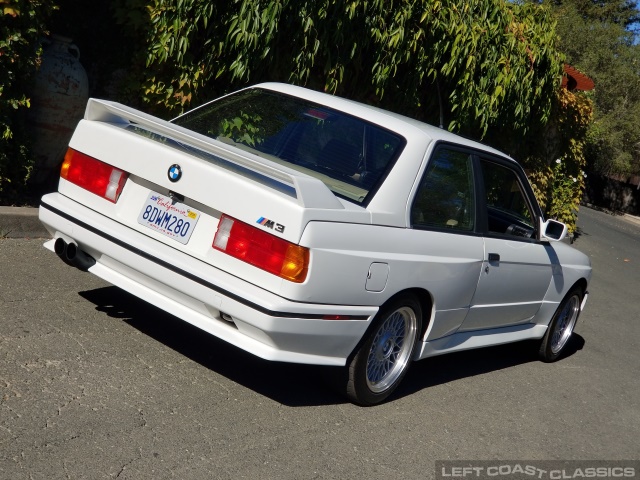 1988-bmw-m3-025.jpg