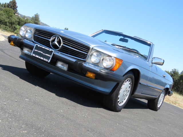 1988-mercedes-benz-560sl-007.jpg