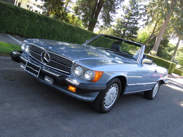 1988-mercedes-benz-560sl-008.jpg