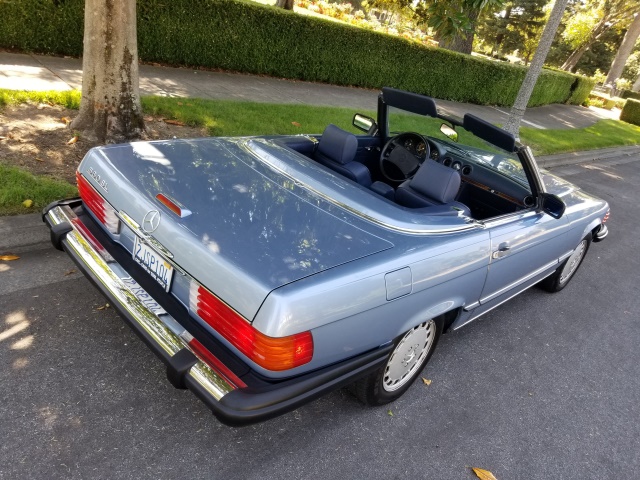 1988-mercedes-benz-560sl-033.jpg