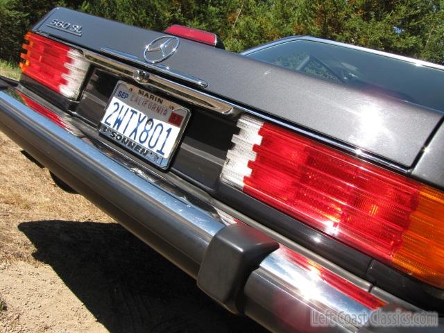 1988-mercedes-sl560-617.jpg