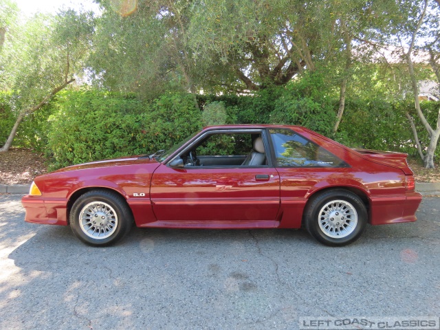 1989-ford-mustang-gt-007.jpg