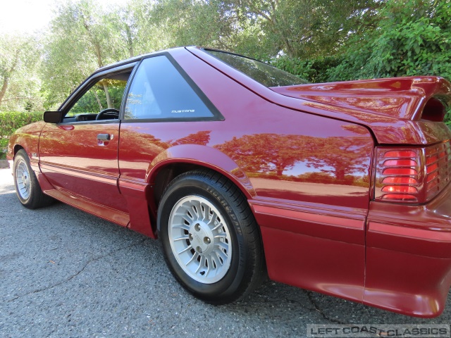 1989-ford-mustang-gt-063.jpg