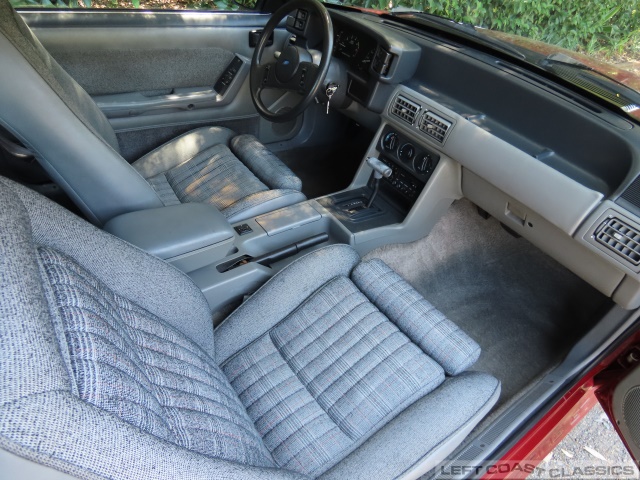 1989-ford-mustang-gt-133.jpg