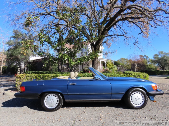 1989-mercedes-benz-560sl-038.jpg