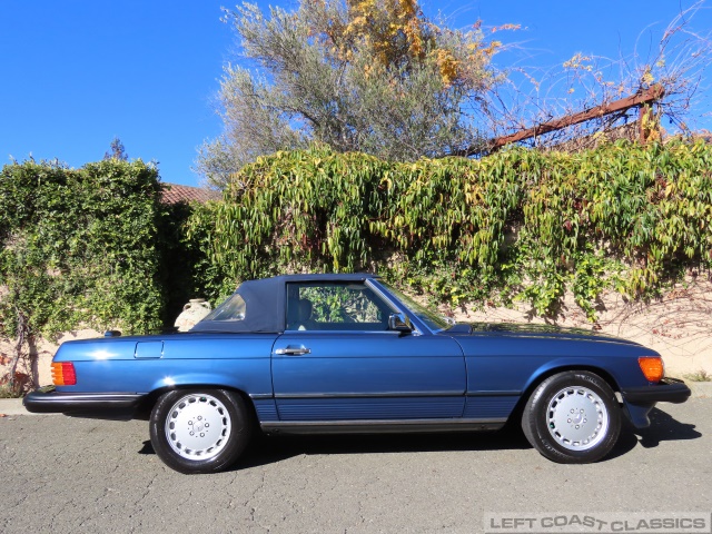 1989-mercedes-benz-560sl-042.jpg