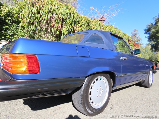 1989-mercedes-benz-560sl-091.jpg