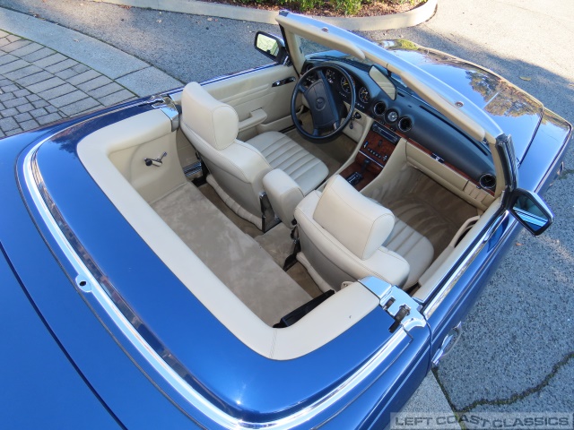 1989-mercedes-benz-560sl-212.jpg