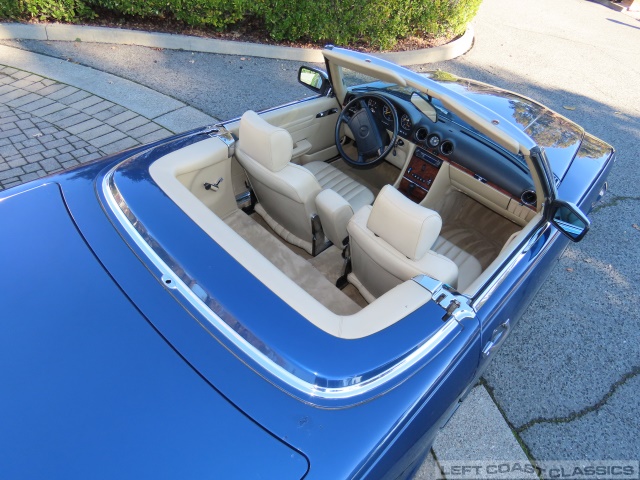 1989-mercedes-benz-560sl-213.jpg