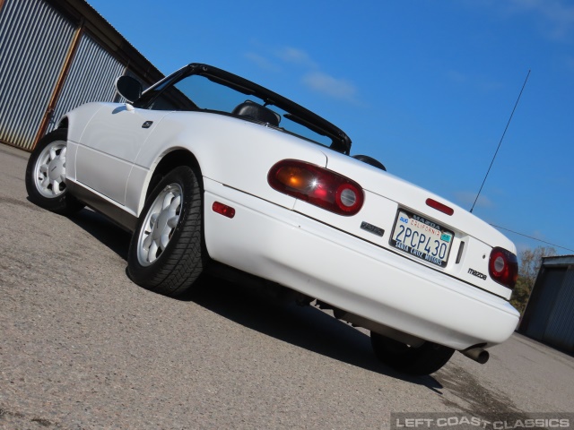 1990-mazda-miata-017.jpg