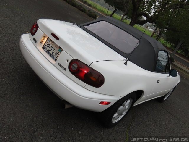 1990-mazda-miata-027.jpg