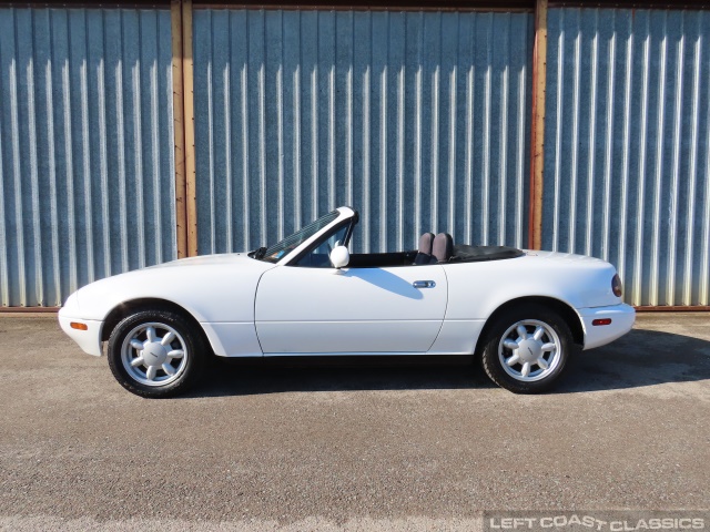 1990-mazda-miata-182.jpg