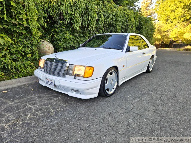 1990 Mercedes-Benz 300CE Slide Show