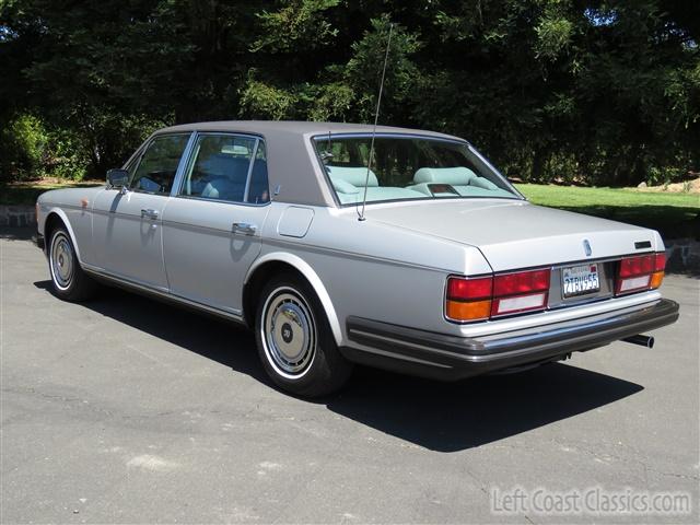 1990-rolls-royce-silver-spur-2-037.jpg