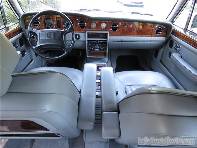 1990-rolls-royce-silver-spur-2-256.jpg