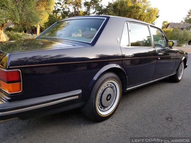 1991-rolls-royce-silver-spur-057.jpg