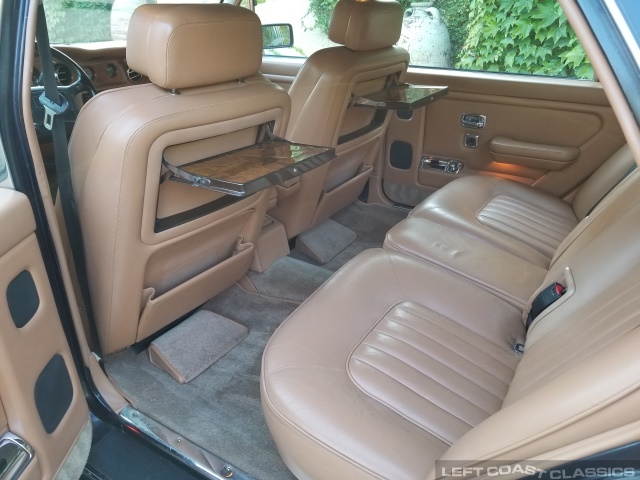 1991-rolls-royce-silver-spur-099.jpg