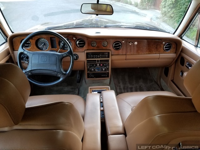 1991-rolls-royce-silver-spur-120.jpg