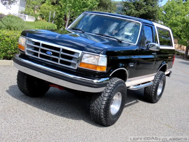 1993 Ford Bronco XLT Slide Show