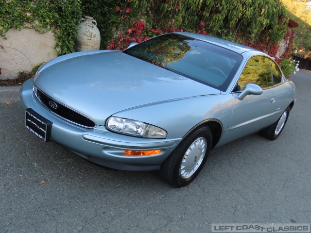 1995-buick-riviera-006.jpg