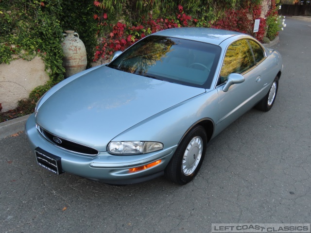 1995-buick-riviera-007.jpg