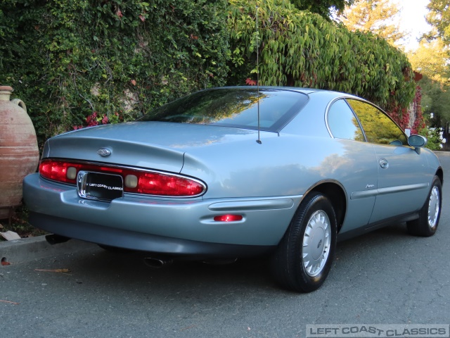 1995-buick-riviera-021.jpg