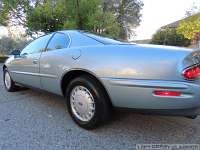 1995-buick-riviera-042