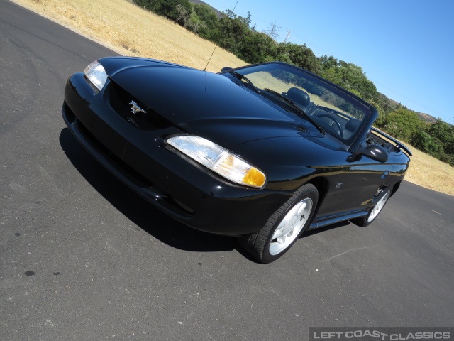 1995-ford-mustang-gt-convertible-005.jpg