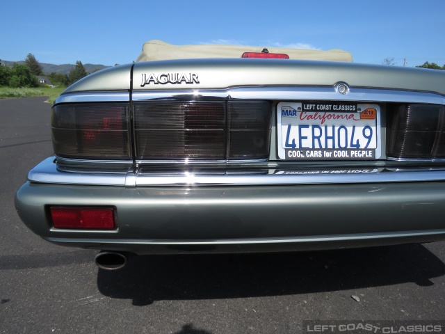 1995-jaguar-xjs-convertible-077.jpg