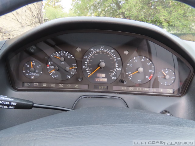 1997-mercedes-benz-sl320-112.jpg