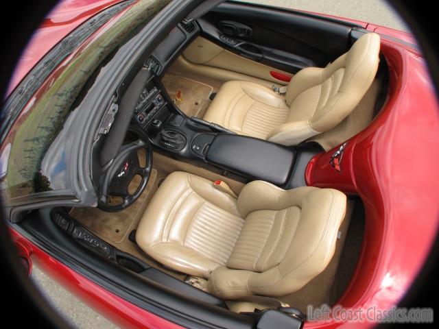 1999-chevrolet-corvette-convertible-059.jpg