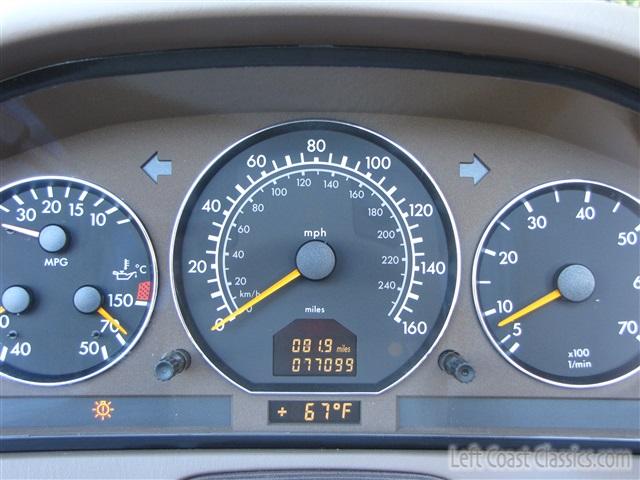 1999-mercedes-500sl-065.jpg