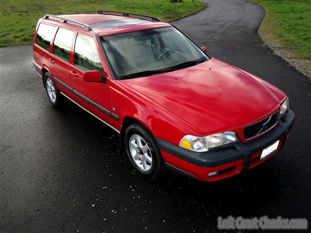 1999 Volvo V70 XC for Sale