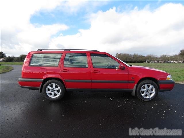 1999-volvo-v70-xc-cross-country-035.jpg