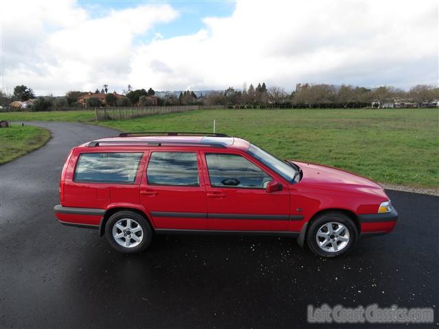 1999-volvo-v70-xc-cross-country-039.jpg