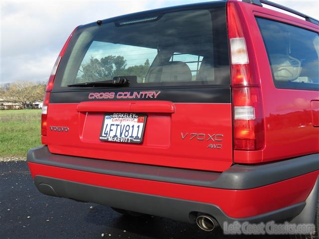 1999-volvo-v70-xc-cross-country-067.jpg