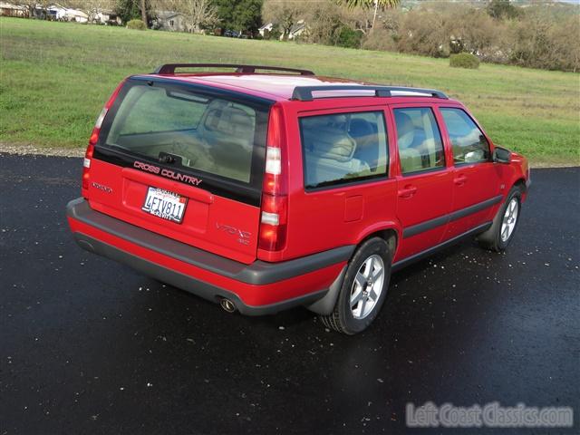 1999-volvo-v70-xc-cross-country-208.jpg