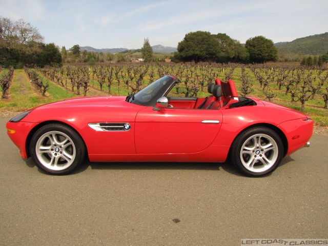 2002-bmw-z8-011.jpg