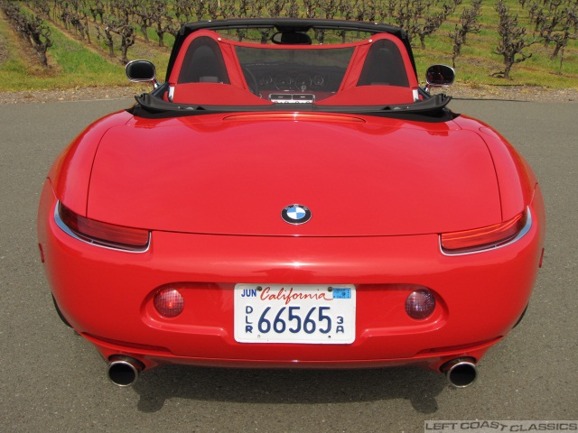 2002-bmw-z8-021.jpg