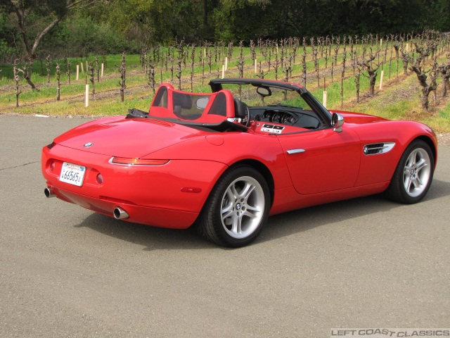 2002-bmw-z8-023.jpg