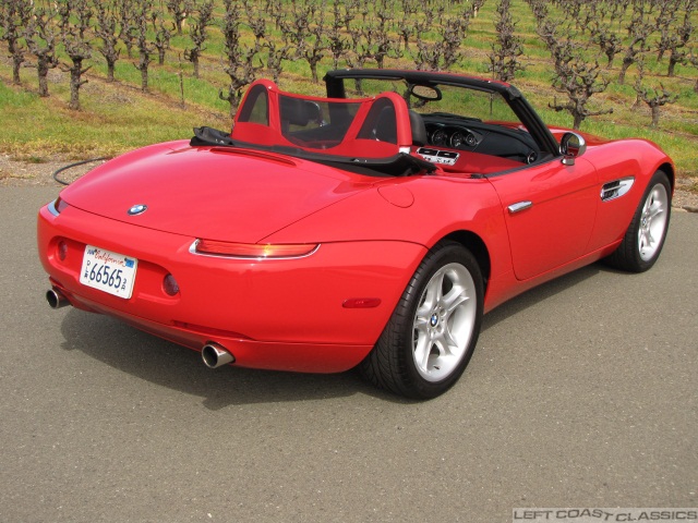 2002-bmw-z8-024.jpg