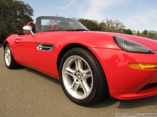 2002-bmw-z8-040.jpg