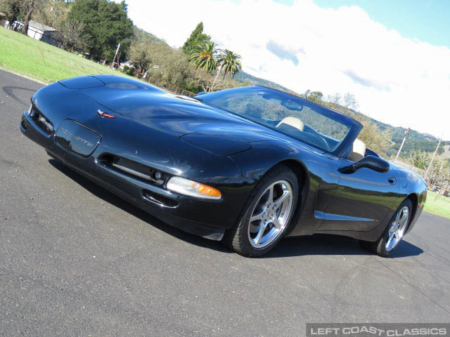 2002 Chevrolet Corvette Convertible Slide Show